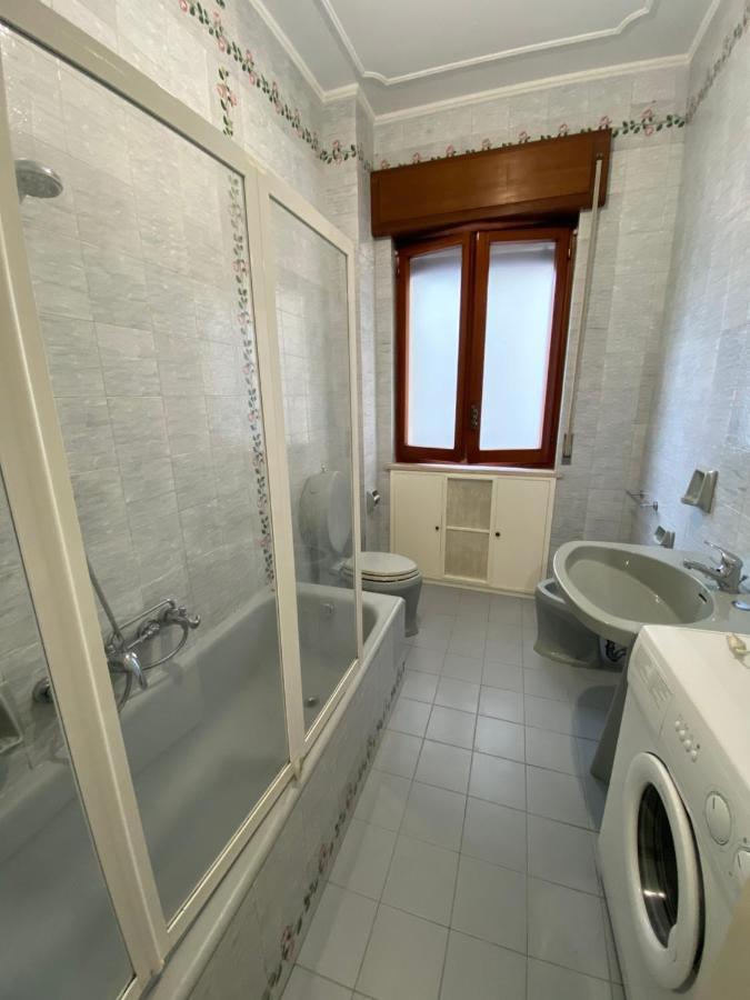 Regina Elena Apartment 2 Pescara Luaran gambar